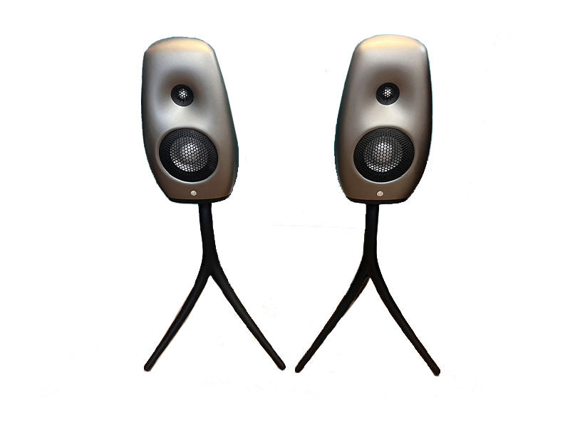 Vivid Audio KAYA Series S12 Bookshelf Speakers w/Stands Silver Demo