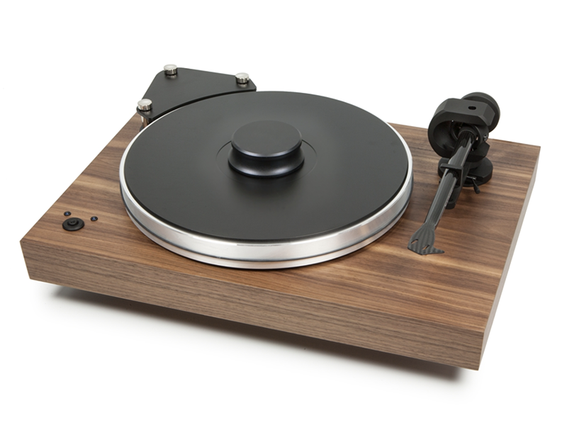 Pro-Ject Xtension 9 Evolution Turntable - Walnut (DS2 MC)