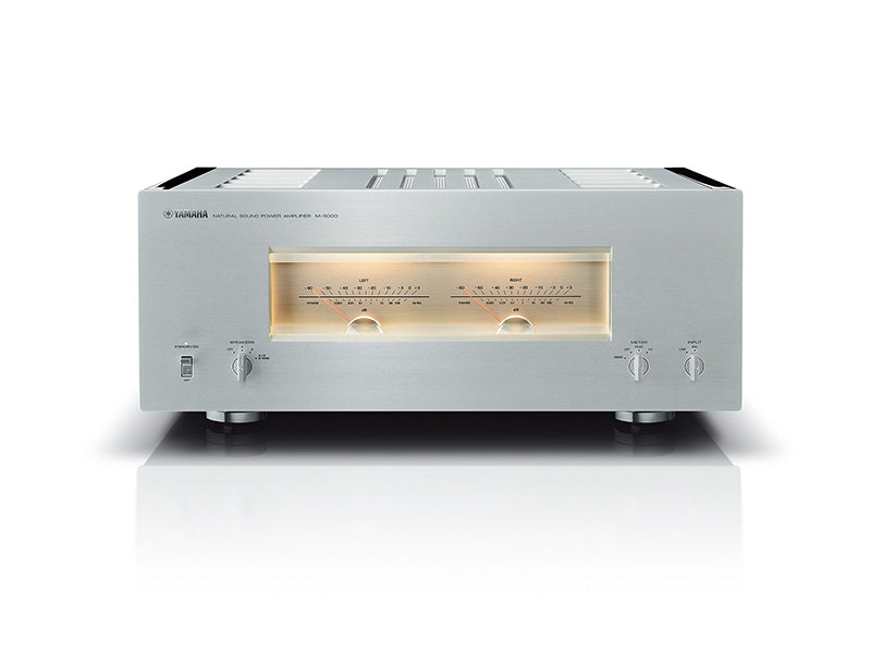 Yamaha M5000 Series Two Channel Power Amplifier Silver/Piano Black